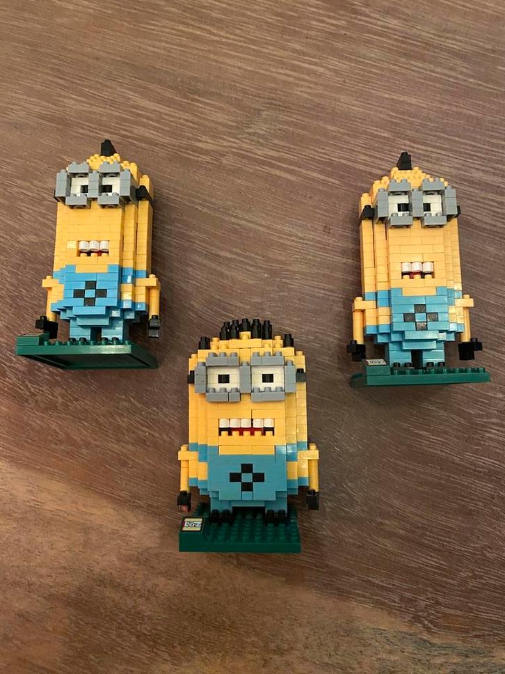LOZ Diamond Block (micro-LEGO) minions Kevin en Phil, Kinderen en Baby's, Speelgoed | Duplo en Lego, Zo goed als nieuw, Complete set