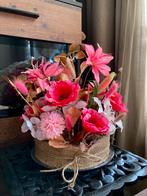 Decoratie taartje met Zijden bloemen 💕Cadeau Tip, Huis en Inrichting, Ophalen of Verzenden, Nieuw