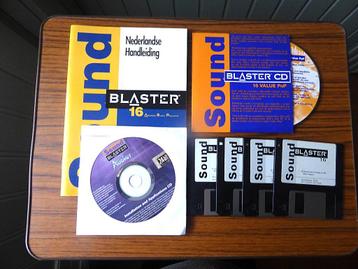 Soundblaster 16 diskettes, cd-roms en handleiding beschikbaar voor biedingen