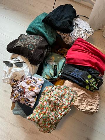 Dames Kleren Bundle beschikbaar voor biedingen
