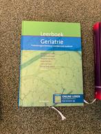 Leerboek geriatrie, Ophalen of Verzenden, Zo goed als nieuw