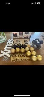 Diverse kerstdecoratie (goud, zwart, wit en houtkleur), Diversen, Ophalen of Verzenden, Gebruikt