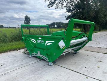 Hustler LX104 balenafroller beschikbaar voor biedingen
