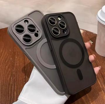 Apple Iphone 15 pro hoesje magsafe NIEUW beschikbaar voor biedingen