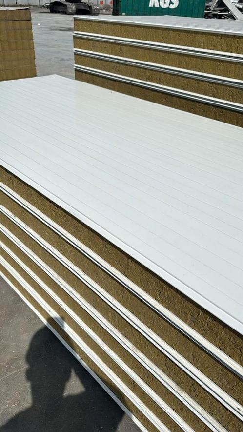+- 1430 m2 Steenwol Sandwich 120 mm dik € 10 m2, Doe-het-zelf en Verbouw, Isolatie en Afdichting, Nieuw, Steenwol, 8 tot 12 cm