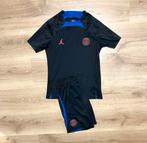 PSG zwart blauw Jordan sportset 22/33 Maat 147-158, Gebruikt, Jongen of Meisje, Jordan, Sport- of Zwemkleding