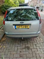 Ford Focus 1.6 74KW Wagon 2006 Grijs, 1596 cc, 4 cilinders, 635 kg, 100 pk
