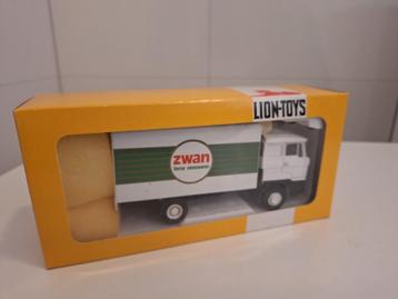 Lion Car DAF 3300 Zwan beschikbaar voor biedingen