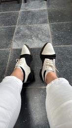 Gevraagd : zwart/ witte United nude schoenen maat 39, Kleding | Dames, Schoenen, Ophalen of Verzenden, Sneakers of Gympen