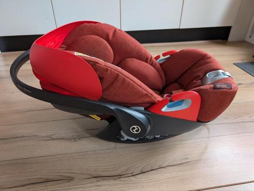 Cybex Z i-Size (platinum red edition), Kinderen en Baby's, Autostoeltjes, Zo goed als nieuw, Overige merken, 0 t/m 13 kg, Autogordel of Isofix