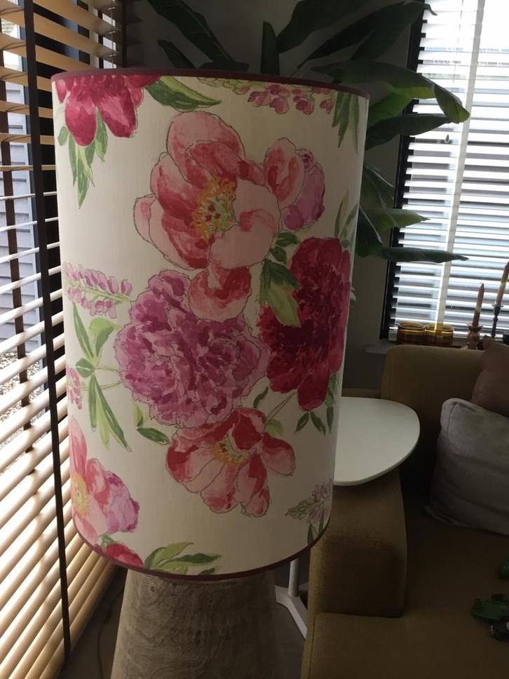 Prachtige grote kwaliteit lampenkap, Huis en Inrichting, Lampen | Lampenkappen, Zo goed als nieuw, 50 cm of meer, Rond, Crème