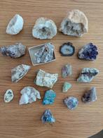 18 kristallen á €3 , geode, apatiet, fluoriet, agaat, etc, Verzamelen, Mineralen en Fossielen, Ophalen of Verzenden