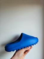 Yeezy Slide Azure 42 t/m 46, Kleding | Heren, Nieuw, Blauw, Slippers, Ophalen of Verzenden