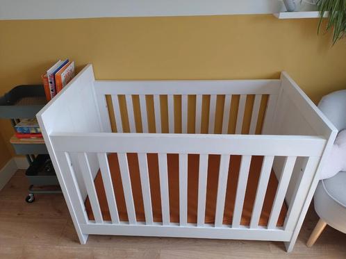 Wit ledikant, Kinderen en Baby's, Babywiegjes en Ledikanten, Gebruikt, Ledikant, Ophalen