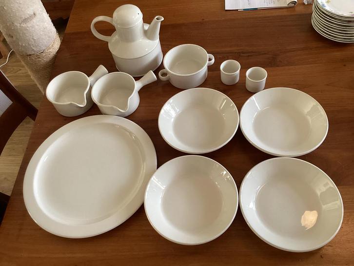 Midwinter - Plain White - serviesdelen, Antiek en Kunst, Antiek | Servies compleet, Ophalen of Verzenden