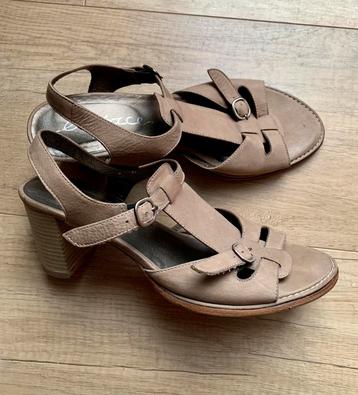 Espace, ZGAN taupe grijs leren sandalen mt 40. beschikbaar voor biedingen
