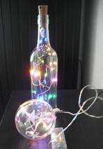 Kerstversiering : Fles en Bal verlicht met led lampjes, Ophalen of Verzenden, Gebruikt