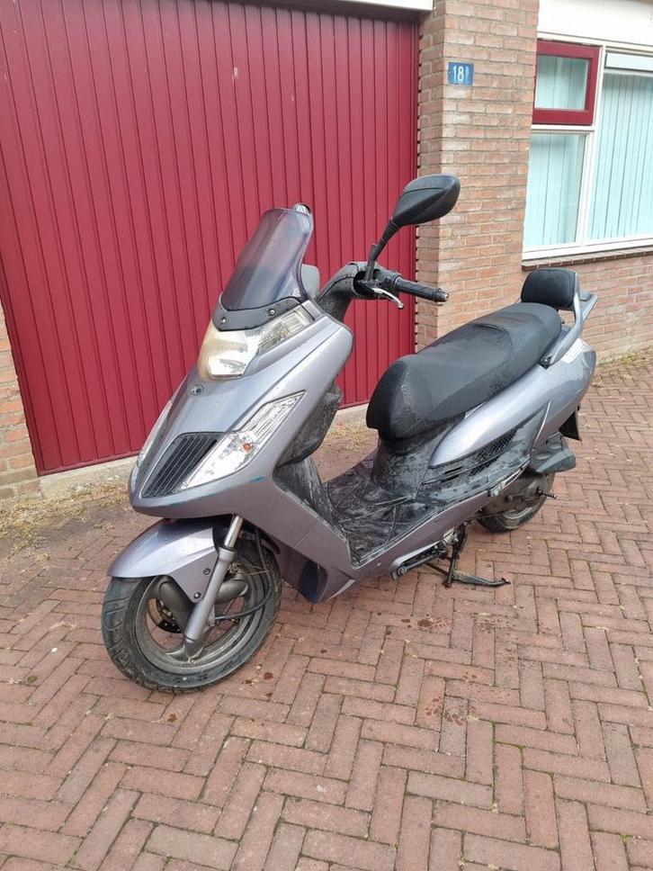 Kymco Dink 50 - Geel Kenteken, Fietsen en Brommers, Scooters | Kymco, Gebruikt, Overige modellen, Maximaal 45 km/u, Benzine, Ophalen
