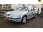 Volkswagen Bora 1.6 Trendline , zeer goede auto met een nieu, Auto's, Volkswagen, Gebruikt, 4 cilinders, Met garantie (alle), 1137 kg