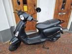 GTS Bravo Matzwart bij :Scooterforyou 950 snor 1099 brom, Maximaal 25 km/u, Benzine, 50 cc, Gebruikt