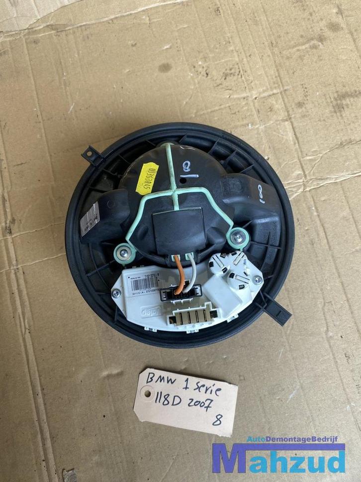 BMW 1 SERIE E87 Aanjager kachel motor (UK) ventilation fan, Auto-onderdelen, Airco en Verwarming, BMW, Gebruikt, Ophalen of Verzenden