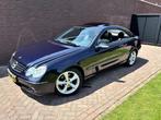 Mercedes-Benz CLK-klasse Coupé 320 Avantgarde Aut. Xenon Le, Auto's, Mercedes-Benz, Achterwielaandrijving, Gebruikt, Bedrijf, 83 €/maand