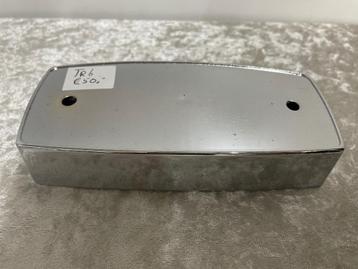 Triumph TR6 badgehouder ZKC1224 beschikbaar voor biedingen