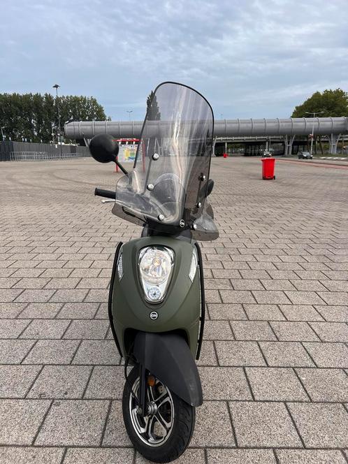 SYM MIO 50.I 2018, Fietsen en Brommers, Scooters | SYM, Zo goed als nieuw, Mio, Maximaal 25 km/u, Benzine, Ophalen