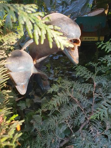 Gratis Spuitfiguur 2 dolfijnen beschikbaar voor biedingen