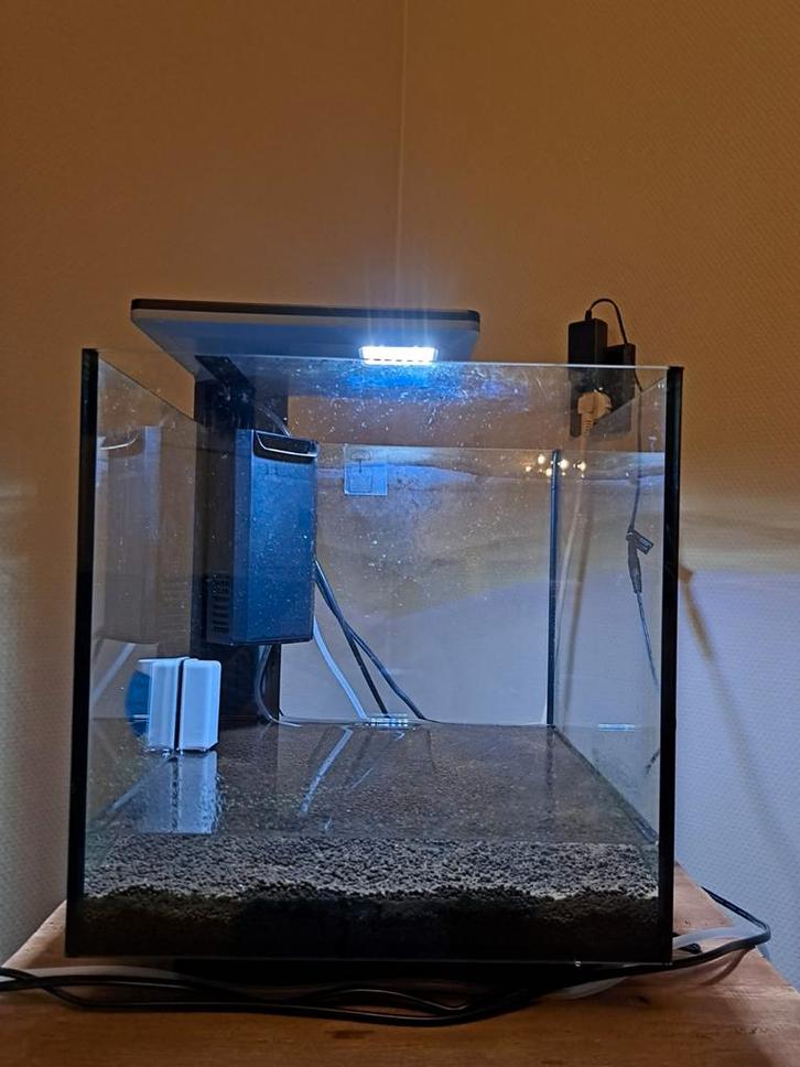 Aquarium, Dieren en Toebehoren, Vissen | Aquaria en Toebehoren, Zo goed als nieuw, Leeg aquarium, Ophalen