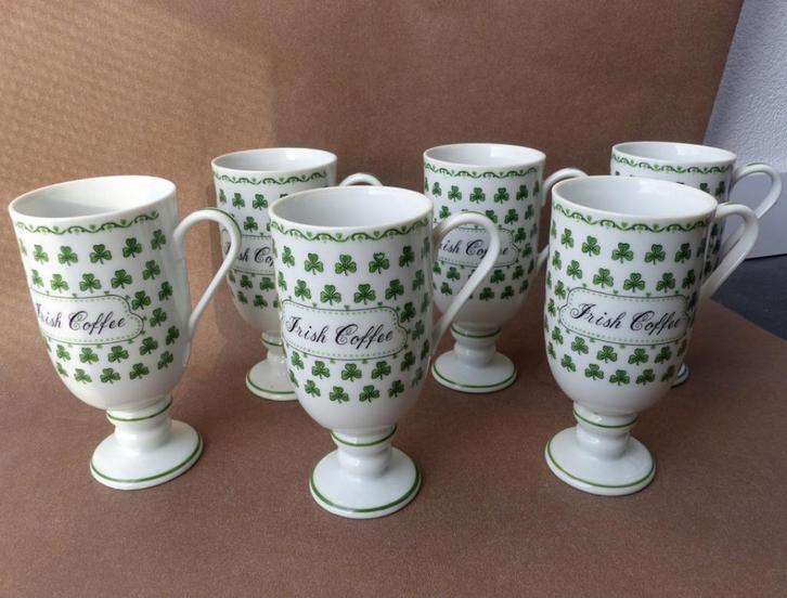 Irish Coffee bekers glazen vintage porselein shamrock decor, Huis en Inrichting, Keuken | Servies, Gebruikt, Kop(pen) en/of Schotel(s)