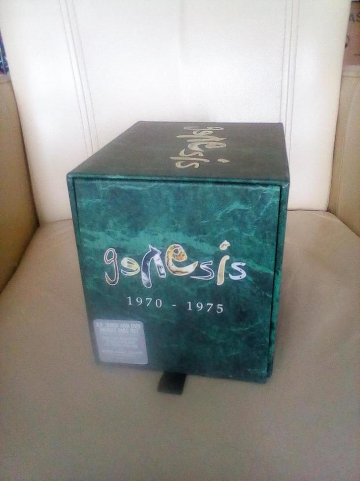 Genesis box 1970 - 1975 SA CD's, Cd's en Dvd's, Cd's | Rock, Zo goed als nieuw, Poprock, Ophalen of Verzenden