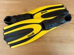 Mares Avanti Superchannel Fullpocket snorkelvinnen, Watersport en Boten, Duiken, Ophalen of Verzenden, Gebruikt, Zwem- of Duikvliezen