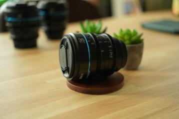 SIRUI Night Walker 35mm Prime Cine Lens voor Sony-E beschikbaar voor biedingen