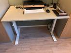 IKEA Trotten Zit Sta Bureau - Wit/Beige - 120x70cm, Huis en Inrichting, Bureaus, Ophalen, In hoogte verstelbaar, Zo goed als nieuw