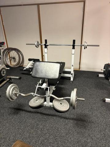 Gorilla sport halterbank set compleet gietijzer 108 kg beschikbaar voor biedingen