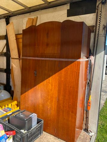 Vintage Houten Kast met Deuren - kledingkast - nochris 2.0 beschikbaar voor biedingen