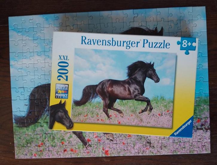 Ravensburger 128037 XXL 200 puzzel zwart paard, Kinderen en Baby's, Speelgoed | Kinderpuzzels, Zo goed als nieuw, 6 jaar of ouder