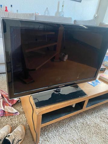 Samsung Smart TV 36 inch beschikbaar voor biedingen