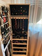 Witte sieradenkast met spiegel, Huis en Inrichting, Woonaccessoires | Spiegels, Ophalen, Minder dan 50 cm, Zo goed als nieuw, Minder dan 100 cm