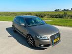 Audi A3 1.6 TDI 77KW Sportback S-tronic 2013 Grijs, Auto's, Zwart, 4 cilinders, 700 kg, 23 km/l