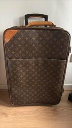 Louis Vuitton mag in het vliegtuig, Ophalen of Verzenden, Zo goed als nieuw