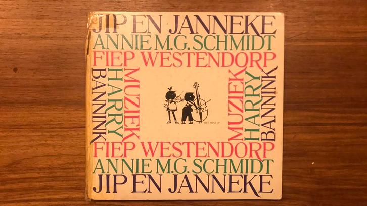 Vinyl single Jip en Janneke - Annie M.G. Schmidt, Cd's en Dvd's, Vinyl Singles, Gebruikt, Single, Kinderen en Jeugd, 7 inch, Ophalen of Verzenden