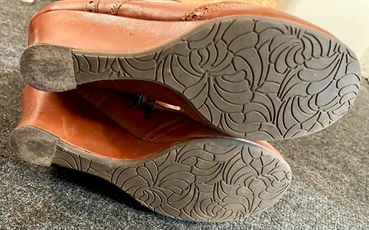 Camilla Norrback Laarzen - Maat 39 (valt groter), Kleding | Dames, Schoenen, Zo goed als nieuw, Hoge laarzen, Bruin, Ophalen of Verzenden