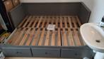 Ikea bed (bank) 200 x 160 uitschuifbaar, Huis en Inrichting, Ophalen, Tweepersoons, 200 cm, Grijs