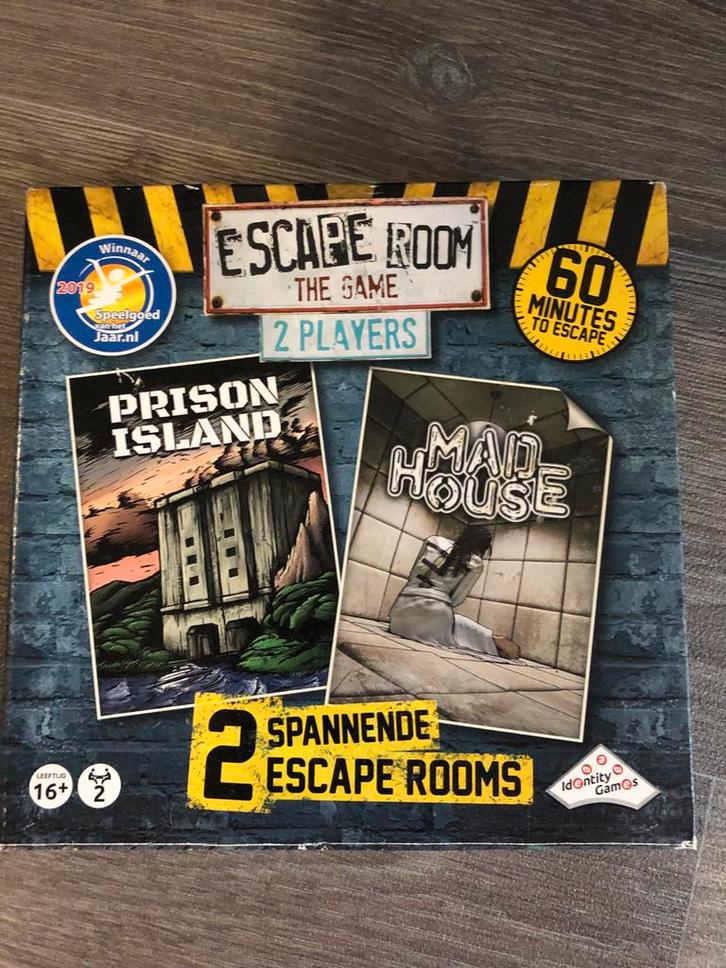 2 Escape Room Spelletjes 16+, Hobby en Vrije tijd, Gezelschapsspellen | Bordspellen, Zo goed als nieuw, Een of twee spelers, Reisspel