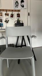Licht grijze ikea stoel., Ophalen, Kunststof, Zo goed als nieuw, Eén