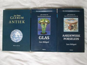 3 Boeken Glerum Antiek - Glas en Aardewerk / Porselein beschikbaar voor biedingen