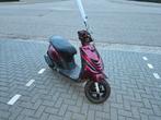 PIAGGIO ZIP 4T GEEL KENTEKEN OPKNAPPER ALLEEN HANDELAREN!!, Ophalen of Verzenden, Zo goed als nieuw