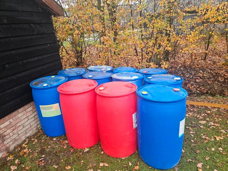 200L Vaten - Ideaal voor Opslag!, Dieren en Toebehoren, Overige Dieren-accessoires, Ophalen of Verzenden